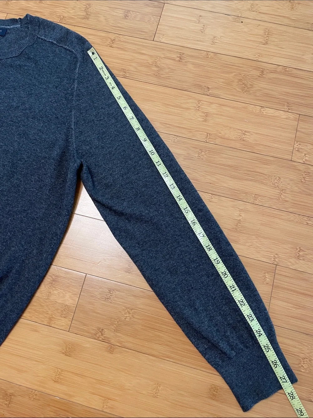 Banana Republic Men’s Crewneck Sweater Large Wool Cashmere Blend Italian Yarn